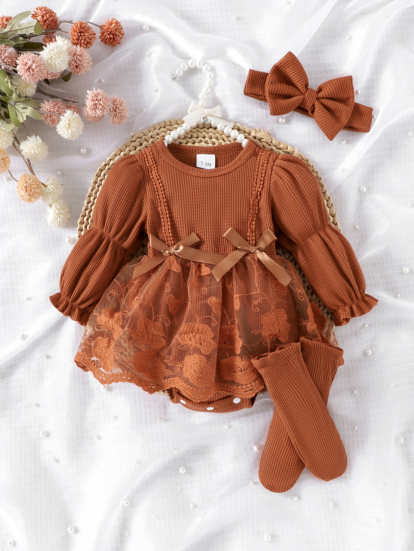 Fall Winter Style Baby Waffle Grid Lantern Sleeve Mesh Bodysuit, Socks And Headband, for Outdoor