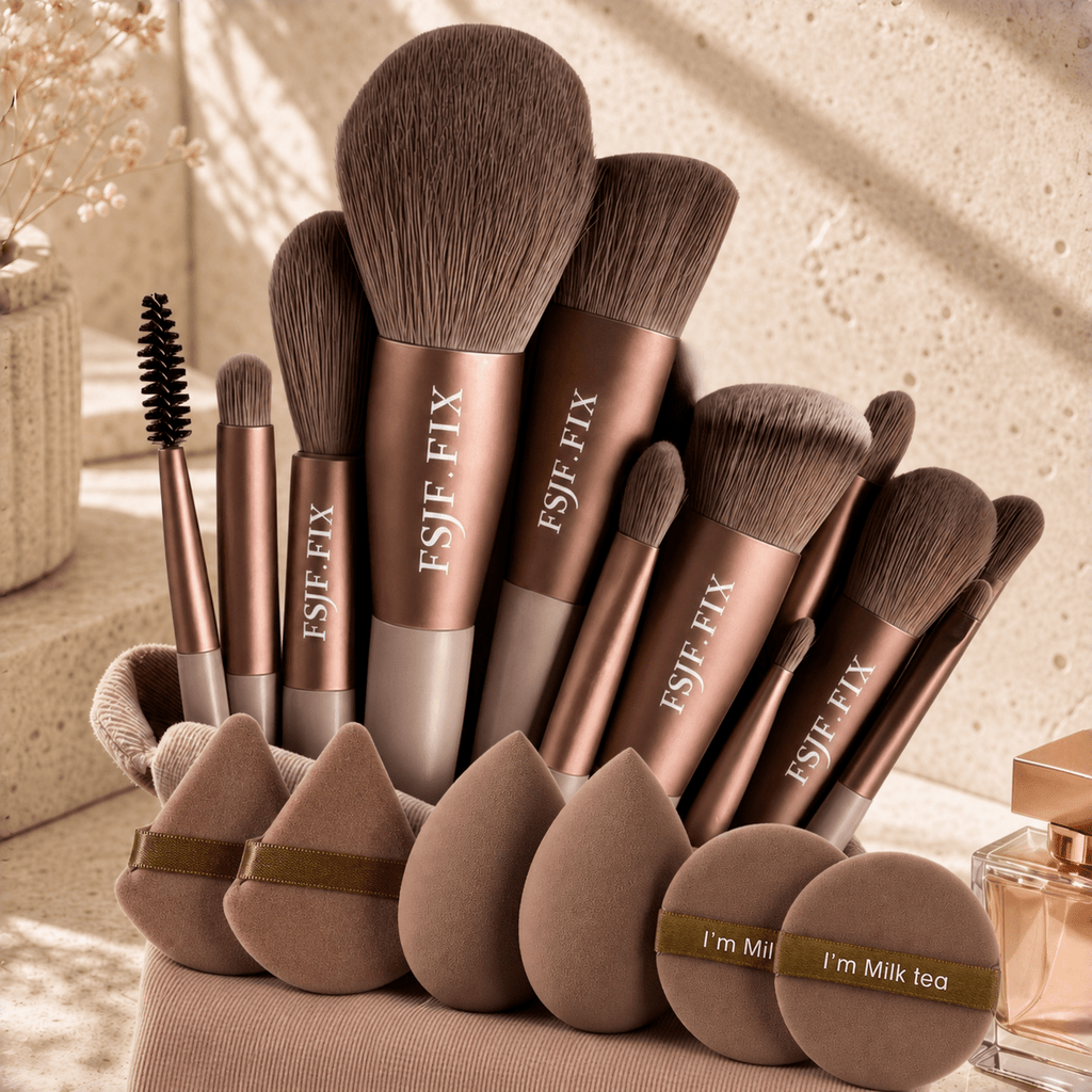 18pcs Makeup Brush Set by Brand FSJF FIX, Including Eyeshadow Brush, Foundation Brush, BB Cream Brush, And Concealer Brush. This Is a Soft And Multi-Functional Makeup Tool Set Designed for Women, Random Bristles