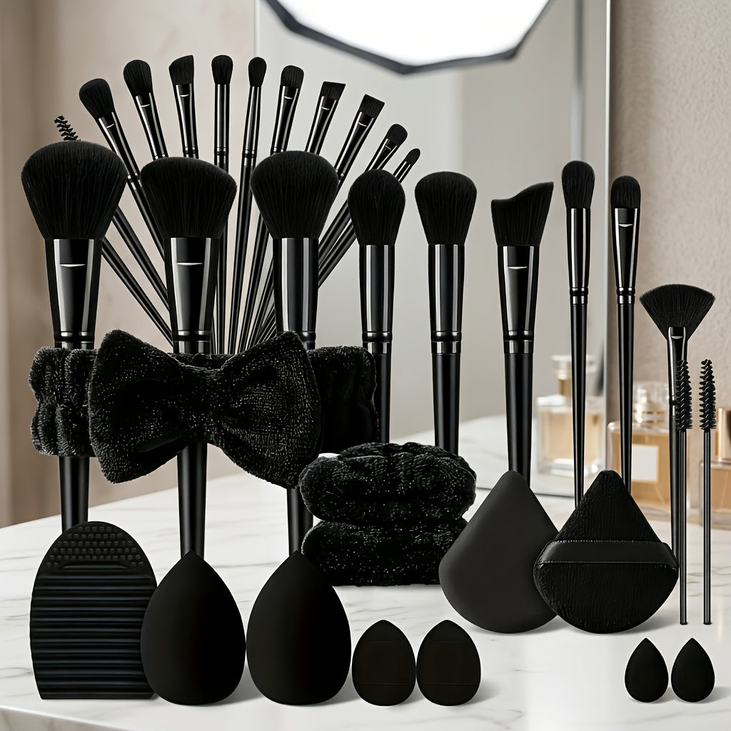 Complete 16pcs Makeup Brush Set with Storage Pouch + 2 Makeup Sponges, Full Set for Foundation, Contouring, Eye, and Lip Makeup, Enhances Makeup Finish Precision, Ideal Holiday Gift Set