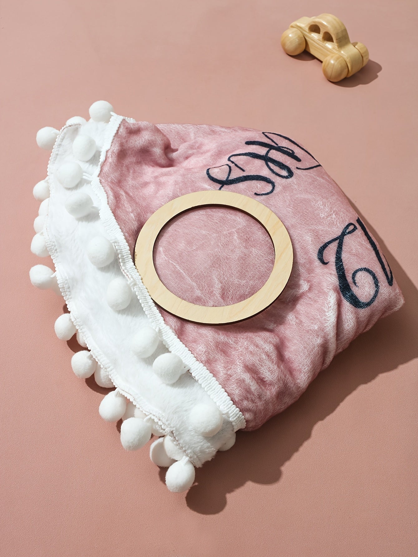 [Baby Shower Gift] 2pcs Newborn Blanket with Wooden Ring Set, Baby Monthly Milestone, Flange Velvet Blanket, Multifunctional Blanket, Photography Blanket, Shower Gift, Baby Growth, Baby Photography Background Props 100Cm X 120Cm